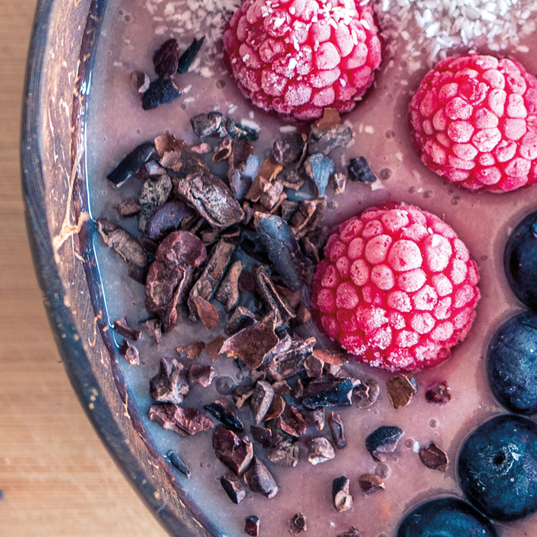 Porridge di avena con confettura Hero Light ai Lamponi, cioccolato fondente, semi di zucca