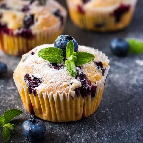 Muffin all’Avena con Confettura Hero Light Mirtilli