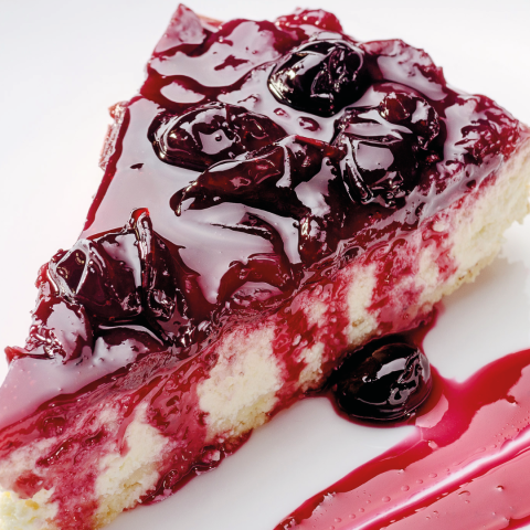 Fit cheesecake con confettura Hero Light alle ciliegie nere